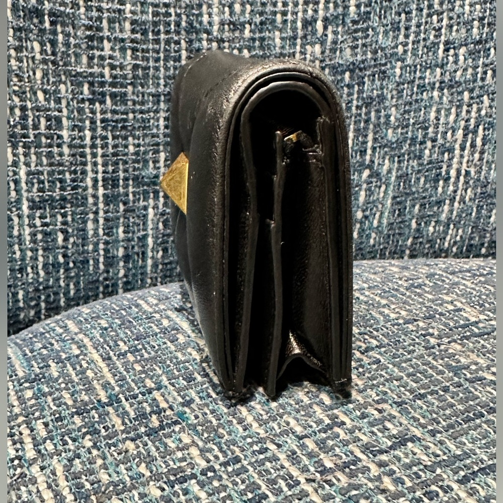 Valentino Garavani Romanstud Wallet - Picture 4 of 15
